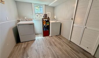 770 Metacom Ave, Bristol, RI 02809