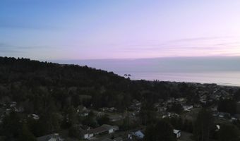 126 N OCEAN Ave, Rockaway Beach, OR 97136