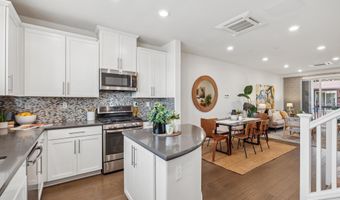 1815 Balsa St, Alameda, CA 94501