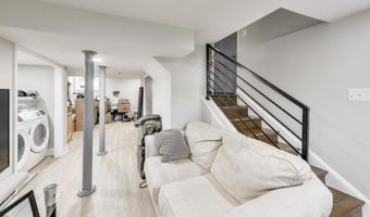 4609 HILLSIDE Rd SE, Washington, DC 20019