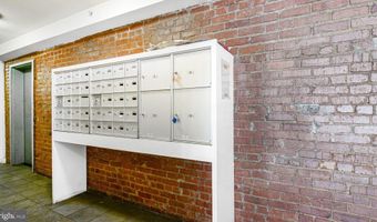 1501 27TH St SE 406, Washington, DC 20020