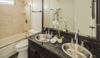 1060 Kamehameha Hwy 2002B, Pearl City, HI 96782