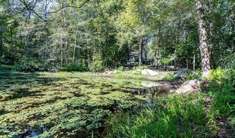 81 Shippee Rd, East Greenwich, RI 02818