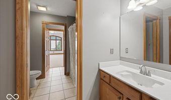 1918 Thistle Ct, Avon, IN 46123