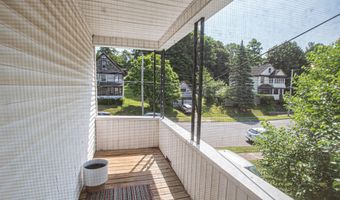 55 Sloane Ave, Amsterdam, NY 12010
