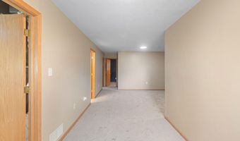 14566 Kerry St NW, Andover, MN 55304