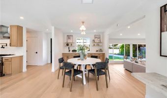 2613 W Chanticleer Rd, Anaheim, CA 92804