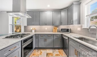 1120 Meadow Ln, Charlotte, NC 28205