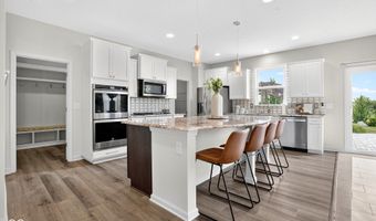1081 Park Ct, Avon, IN 46123