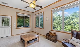 6 Leawood Pl, Bella Vista, AR 72715