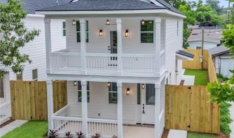 904 E 33rd St, Savannah, GA 31401