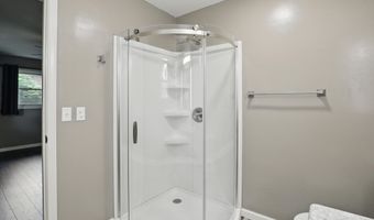 8635 Bishops Ln, Indianapolis, IN 46217
