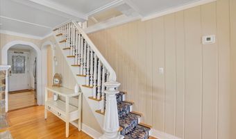59 Shore Dr, Coventry, CT 06238