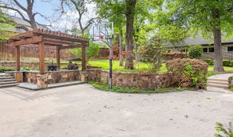 14907 Lake Forest Dr, Addison, TX 75254