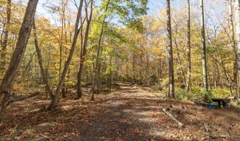 4 Laurel Ln, Clinton, CT 06413
