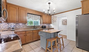 565 Buchanan Rd, Albertville, AL 35950