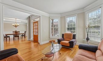 12516 Darvish Ln, Alpharetta, GA 30005