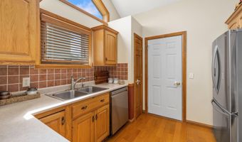5383 Salmon Run, Auburn, IN 46706