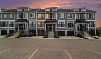 2717 Bristol Ridge Dr, Ann Arbor, MI 48105