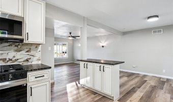1130 Quari St, Aurora, CO 80011