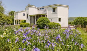 1114 County Route 3, Ancram, NY 12502