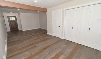 503 S 3rd St, Ambia, IN 47917