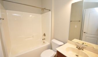 300 Sutton Glen Dr, Apex, NC 27523