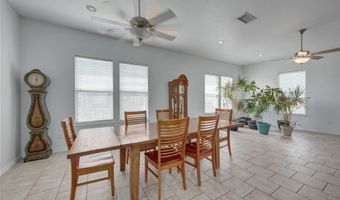190 E Johnson Ave, Aransas Pass, TX 78336