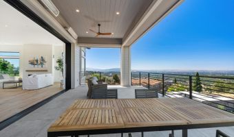 3855 Royal Manor Pl, Santa Rosa, CA 95404