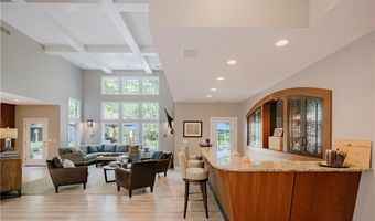 2816 Remington Pt, Aurora, OH 44202