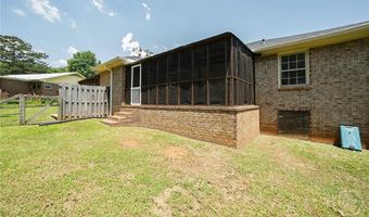 160 Jockey Club Dr, Athens, GA 30605