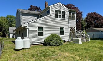 115 Hayestown Rd, Danbury, CT 06811