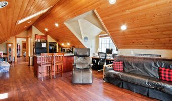 43630 Rainbow Ln, Angelus Oaks, CA 92305
