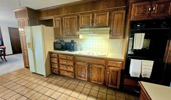3110 Gaineswood Ave, Baxter Springs, KS 66713