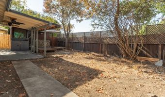 689 Gardner Ln, Angels Camp, CA 95222