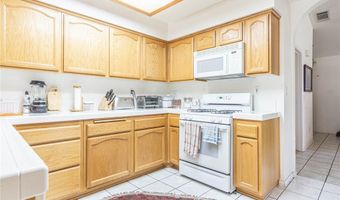 19581 Saint Andrews Way, Apple Valley, CA 92308