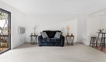 1190 Charles St 7, North Providence, RI 02904
