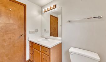 571 Burroughs Dr, Amherst, NY 14226