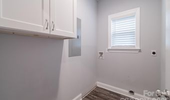 939 Old Stagecoach Rd, Camden, SC 29020