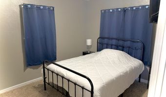 405 W 20th St, Auburn, IN 46706