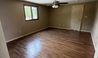 1902 E Lucas St, Algona, IA 50511