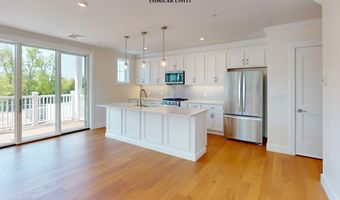 1 Longview Dr 207, Atkinson, NH 03811