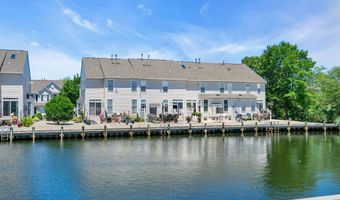 20 Skimmer Ln 55, Bayville, NJ 08721