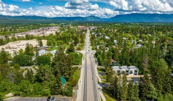 713 W 2nd St, Whitefish, MT 59937