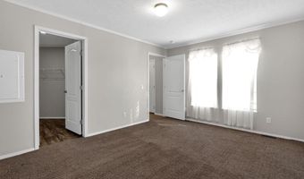 22 Skyline Dr, Ashville, OH 43103