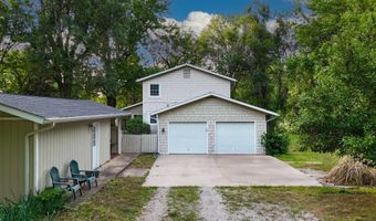 4 Orange Ln, Arkansas City, KS 67005