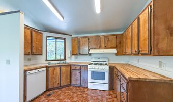 96134 FOXGLOVE Way, Brookings, OR 97415