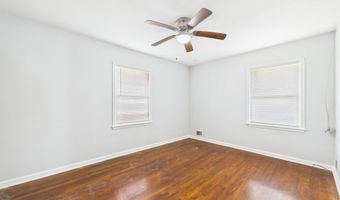 916 Alhambra Dr, Anderson, IN 46012