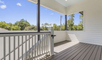 100 Blue Ridge Ct, Bay St. Louis, MS 39520