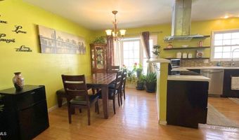 20 Danielwood Dr, Albany, NY 12211